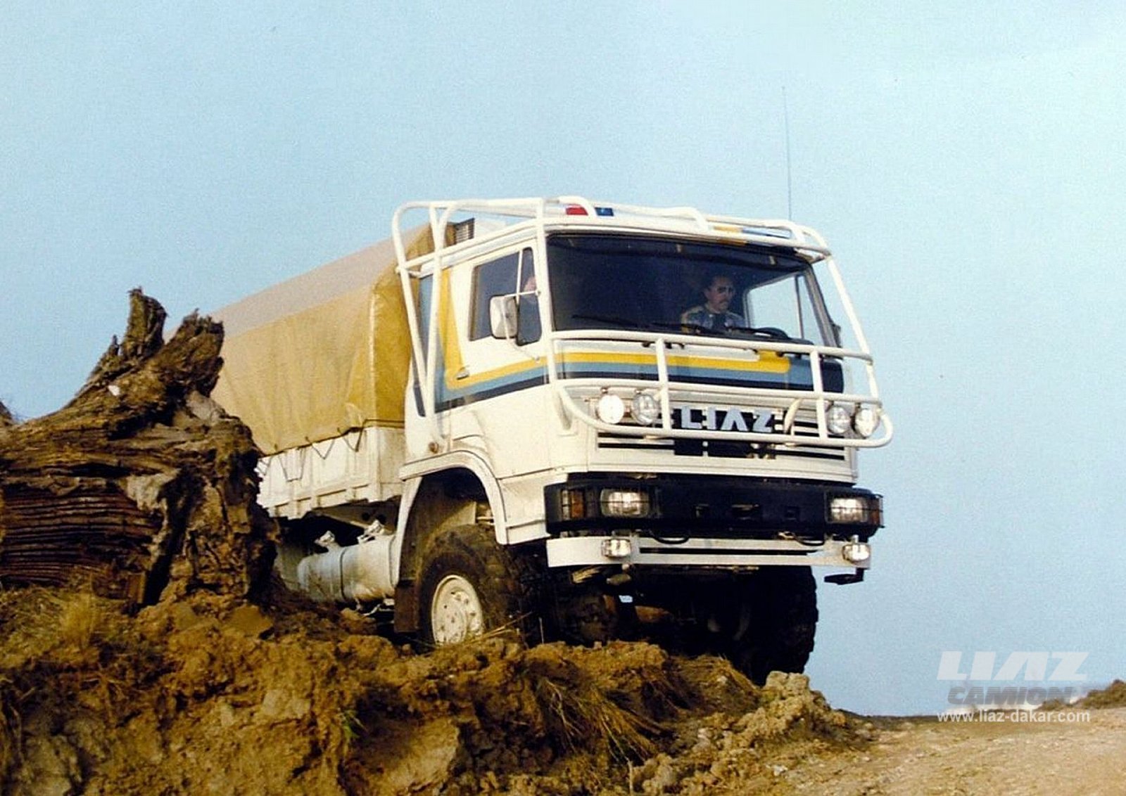 LIAZ Dakar 85